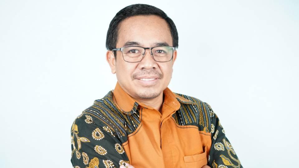 saring-suhendro-9msUuMDSHJ.jpg